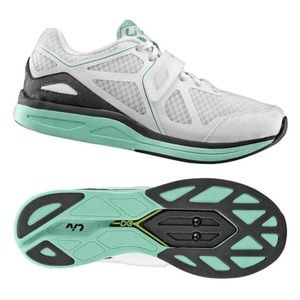 Indoor cycling shoes. Never worn.